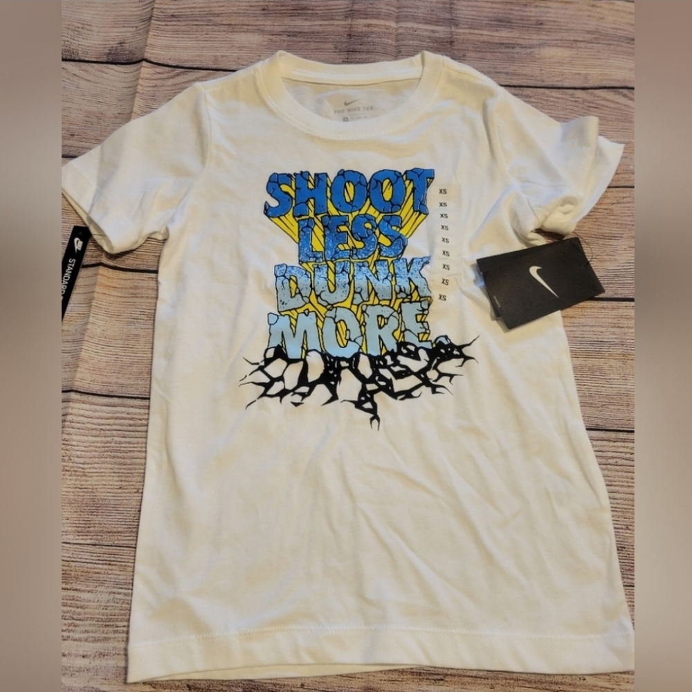 Boys Nike t-shirt